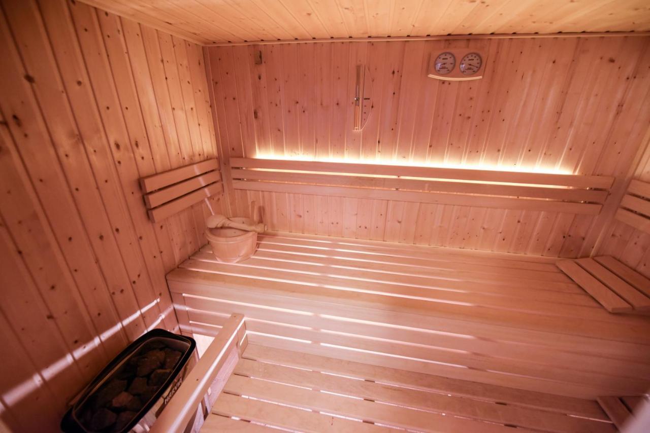 Spacious 3 Bedroom Family Oasis With Sauna, 20 Min From Warsaw Piaseczno  Exterior photo